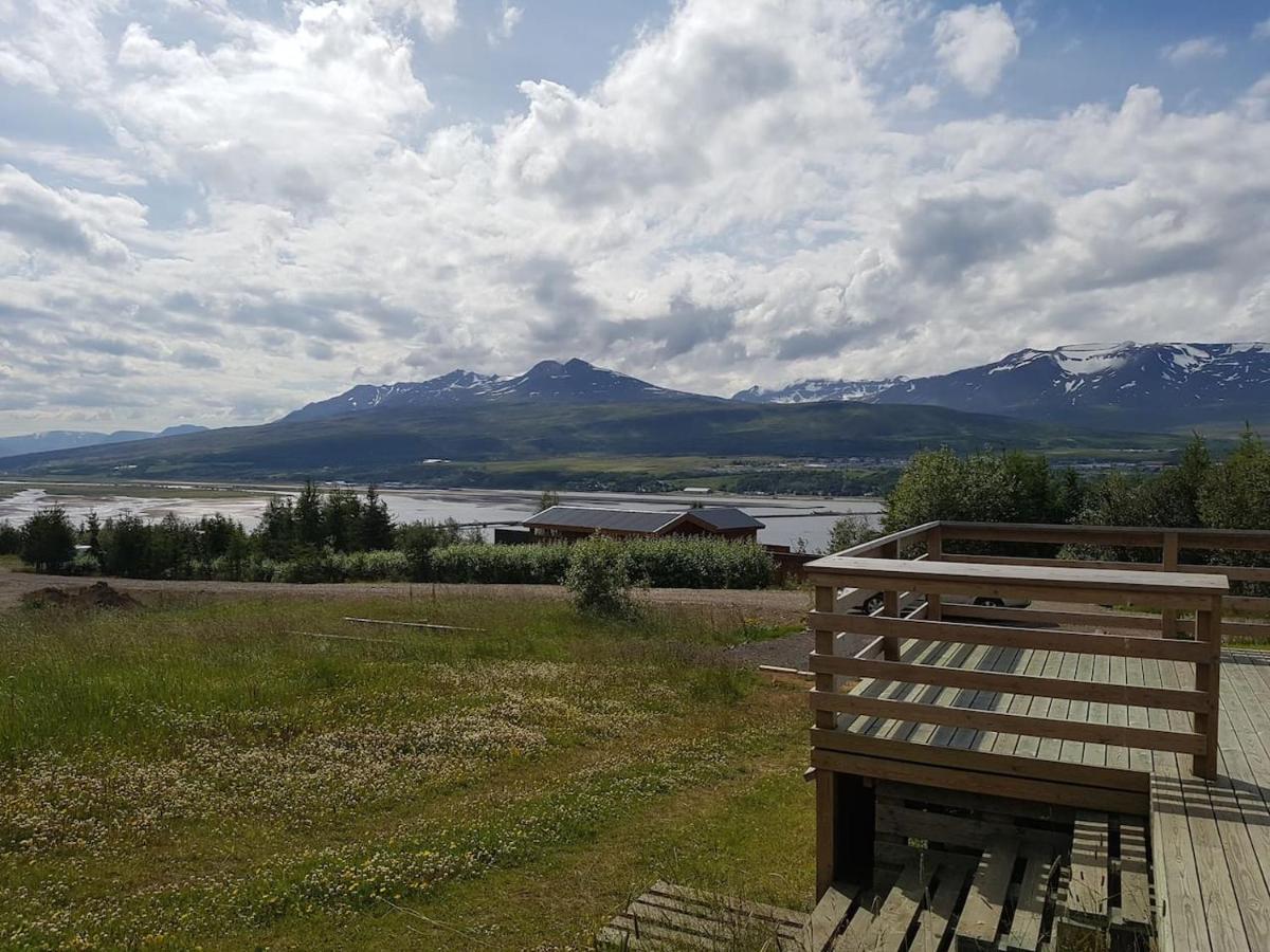 فيلا آكيورِيْريفي Einarsstathir - Cozy Cabin With Excellent View المظهر الخارجي الصورة